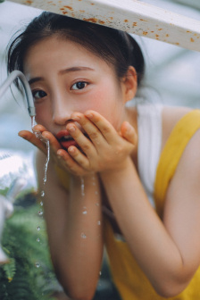 峄南之桐BY小圆镜
